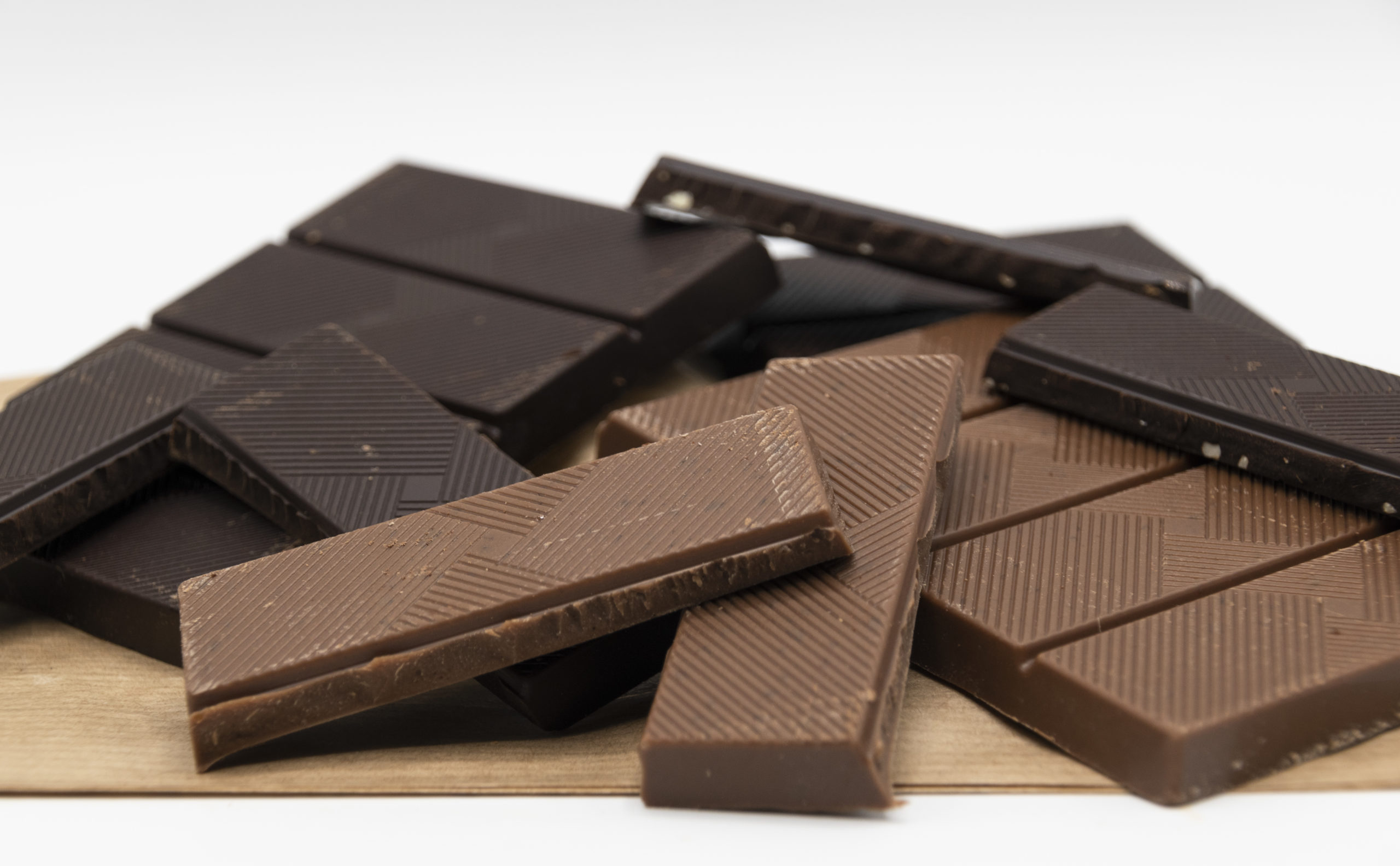 Tablette chocolat lait 37% caramel au beurre salé – Bio